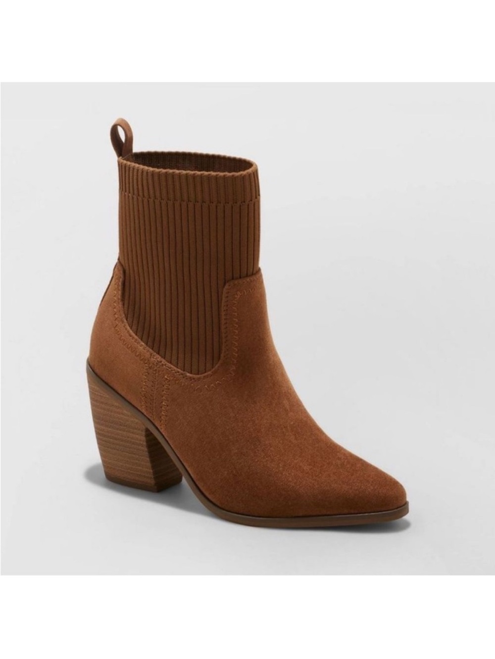 Universal Thread Size 6.5 Ankle Boot - NWOT